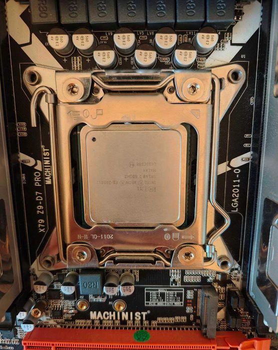 Потужний комплект плата + проц Xeon 16 ядер + 64gb озу M2 Maсhinist