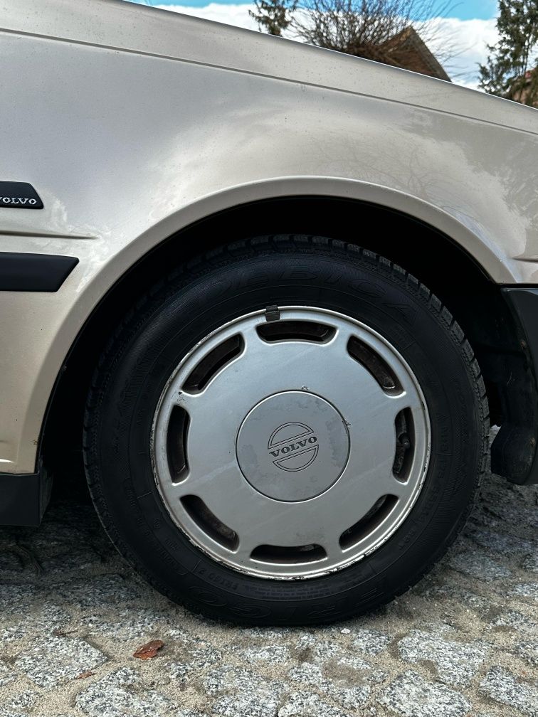 Volvo 440GL 1.7, automat, benzyna