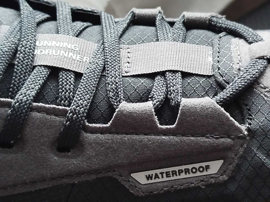 On Running Cloudrunner 2 Waterproof / buty nowe / R. 38