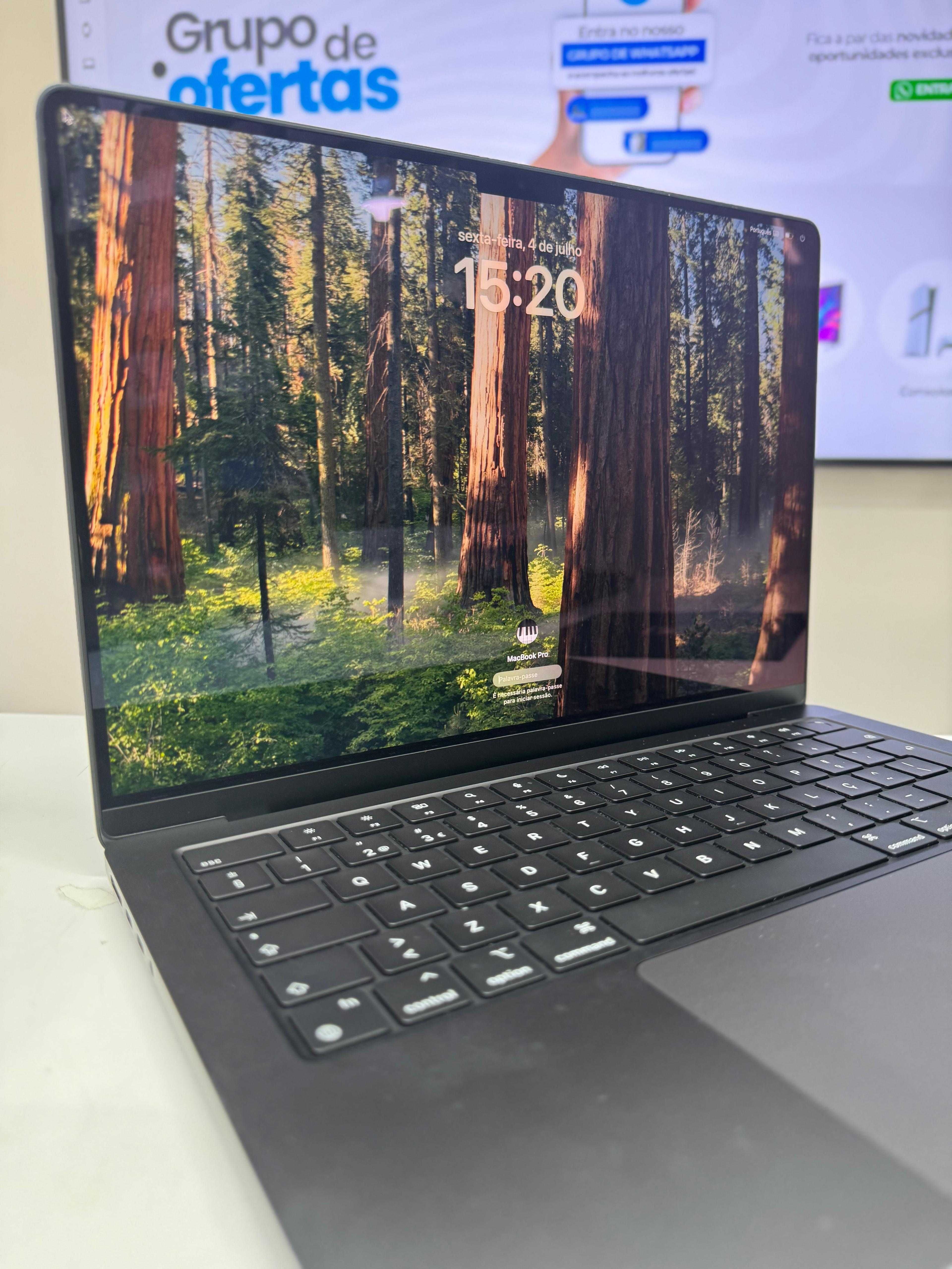 MacBook Pro 14.2" M4 Pro 24GB 512GB Preto Sideral - Loja Ovar