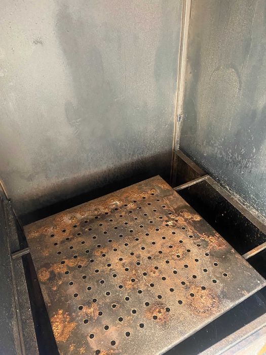 Wędzarnia Jak nowa, raz używana Polecam!!!