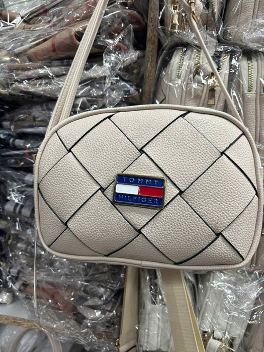 Torebka Tommy Hilfiger Beżowa nowa
