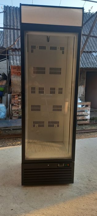 Холодильна вітрина, холодильник, морозилка регал. Краща ціна та якість