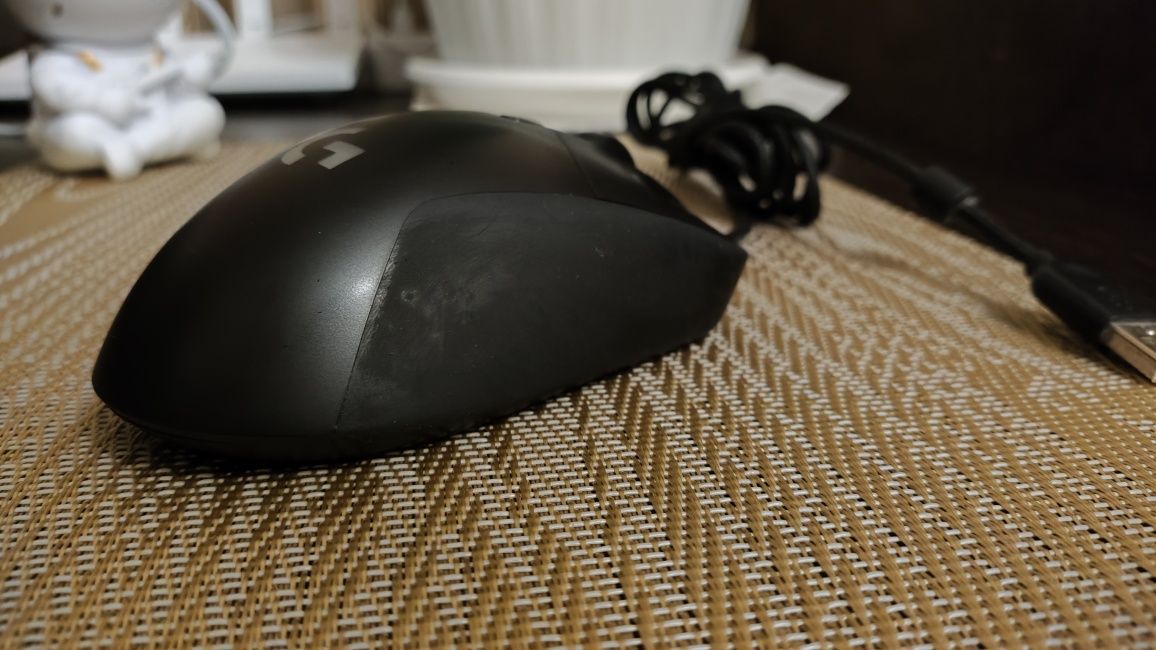 МишкаLogitech g403