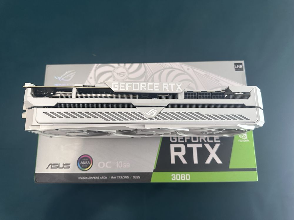 Asus Rtx 3080 Oc 10gb White Edition Nova