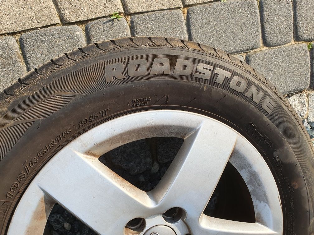 Sprzedam felgi 15 od audi wraz z oponami