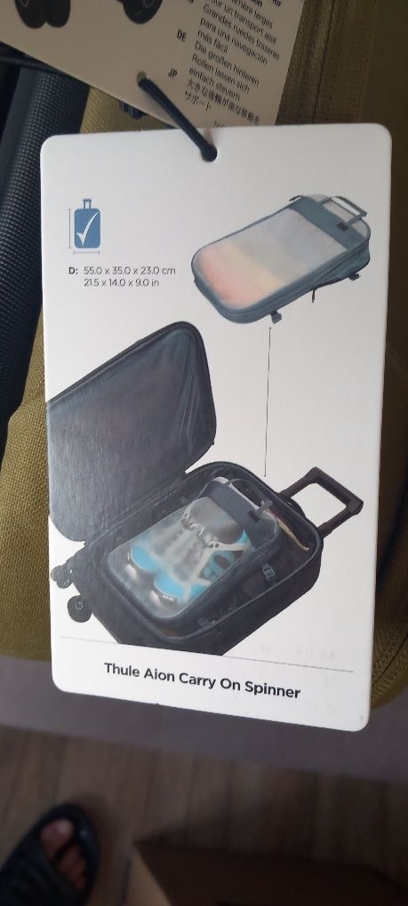 Na sprzedaż: Walizka Thule Aion Carry On Spinner – Nowa, nieużywana