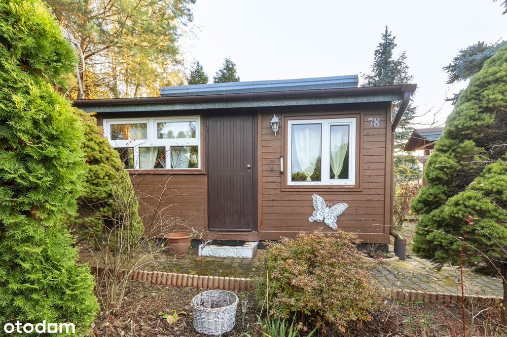 Działka ROD z dwoma domkami i altanką – Krępa Rosa, gmina Prażmów