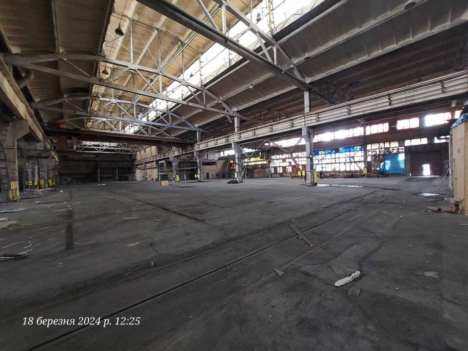 склад-виробництво 2300м2 , капіт., сухе, зайде фура, Н-10м, кран 10т