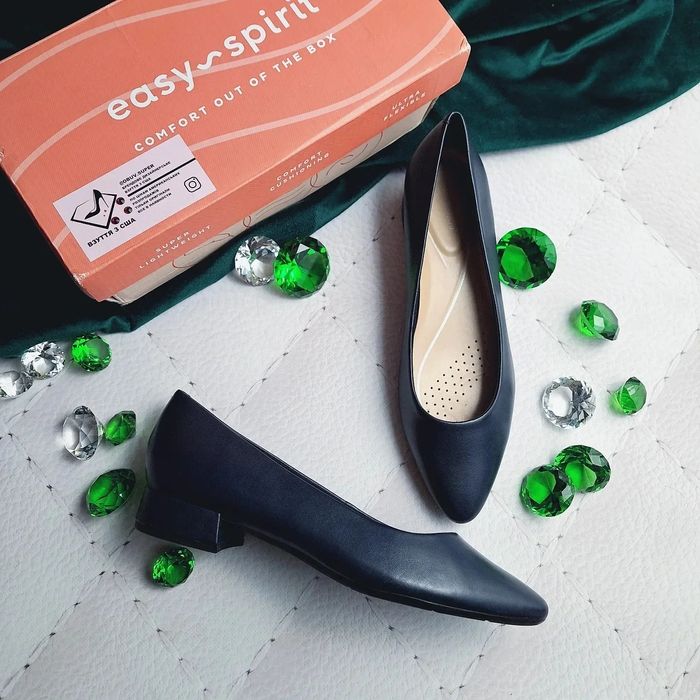 Жіночі туфлі човники шкіряні на шпильці великого розміру устілка 28см