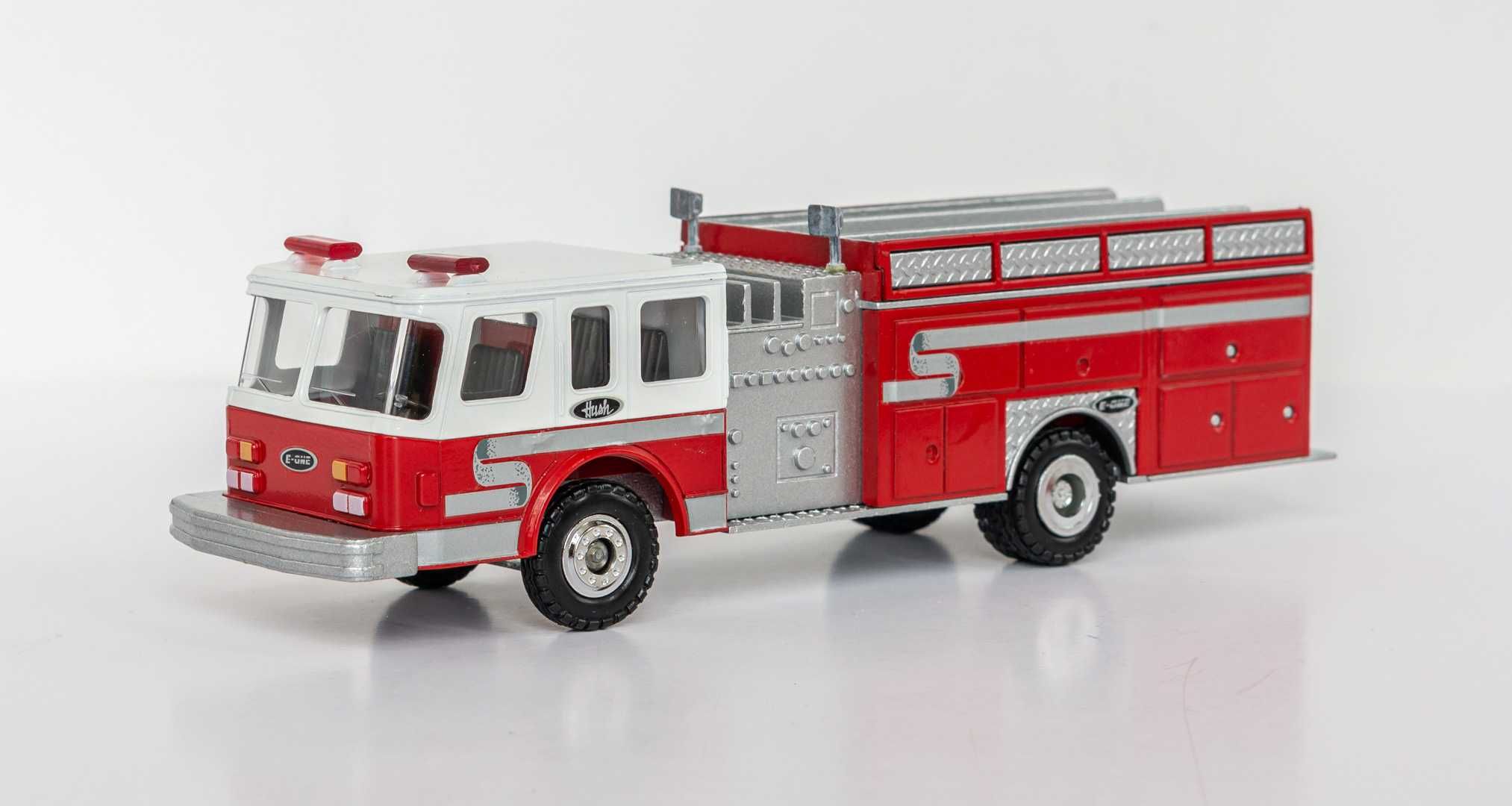 1:50 Mack E-One Hush Pumper MC-Series 1972-1990, Conrad #5510 Germany
