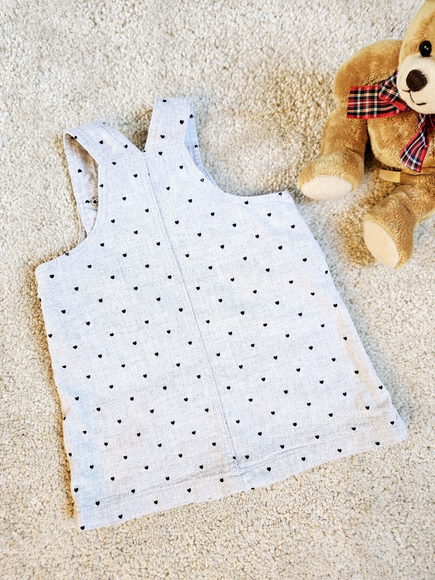 Sukienka szara w serduszka H&M r. 68 bawełna