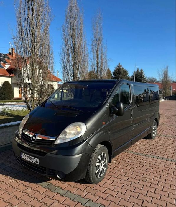 Opel Vivaro Sprzedam Opel Vivaro