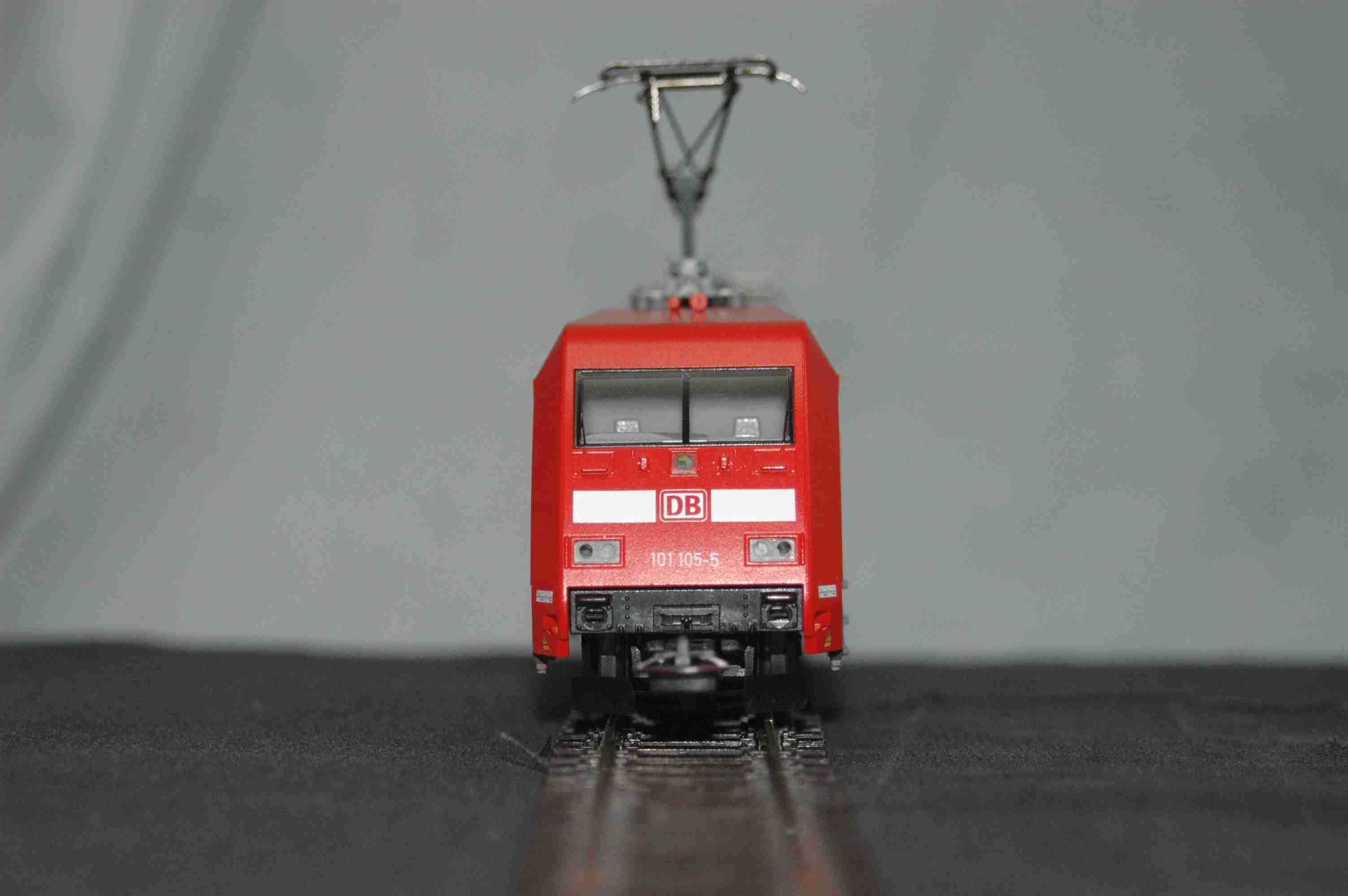 Locomotiva eléctrica BR-101 (DB) PIKO HO