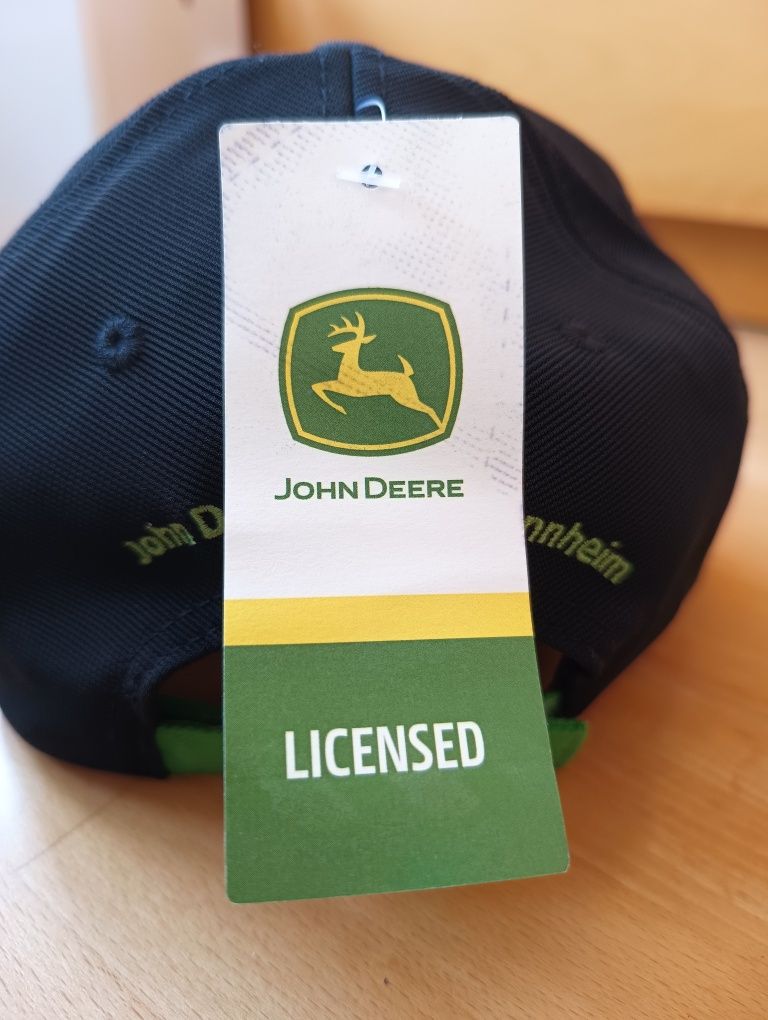 Czapka z daszkiem John Deere - licencjonowany produkt