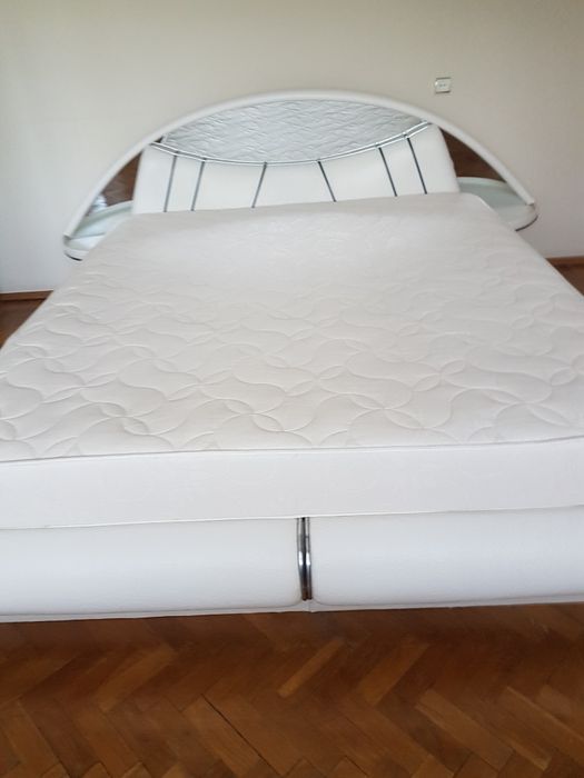 Ліжко двохспальне