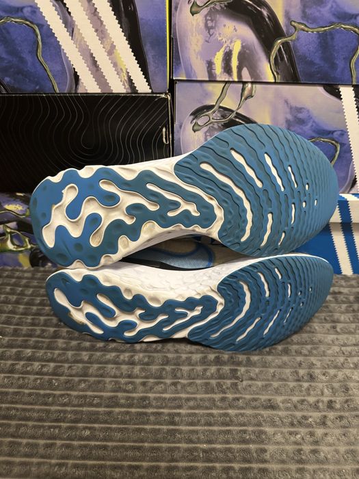 Чоловічі кросівки для бігу Nike React Infinity 46(30см) оригінал