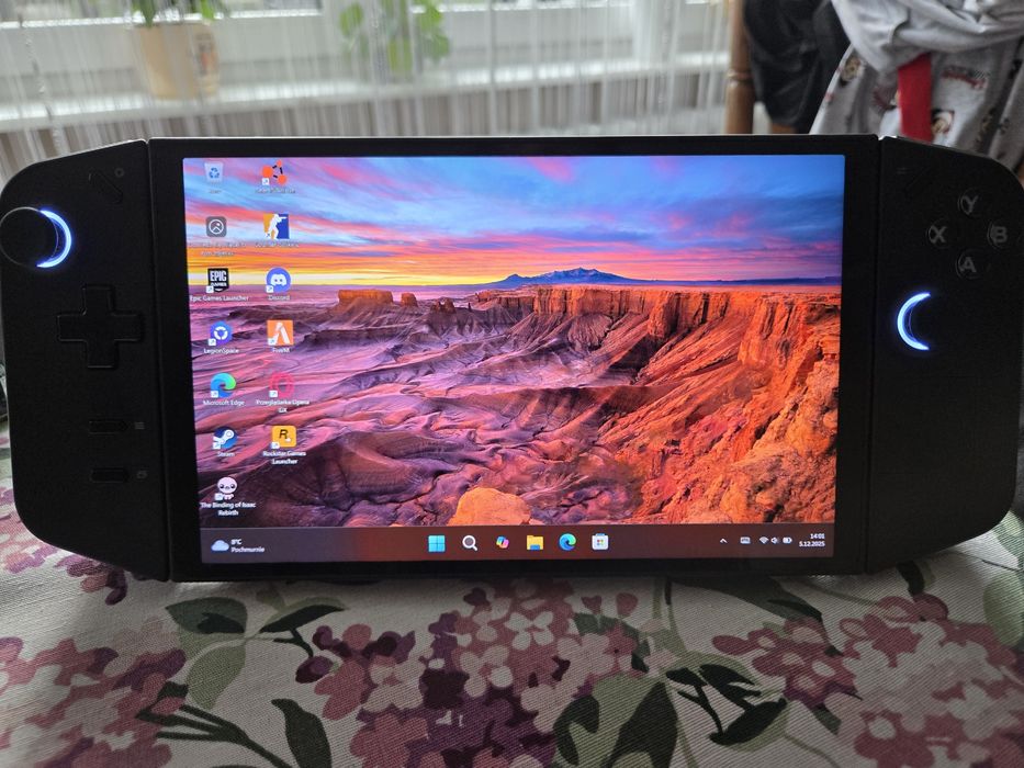 Konsola lenovo legion go