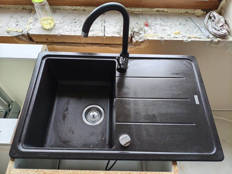 Zlew granitowy Franke z baterią i syfonem
