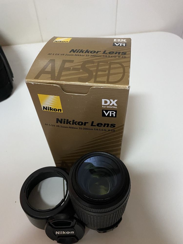 Teleobjetiva Nikon 55-200mm