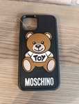 Etui na telefon Moschino iPhone Teddy