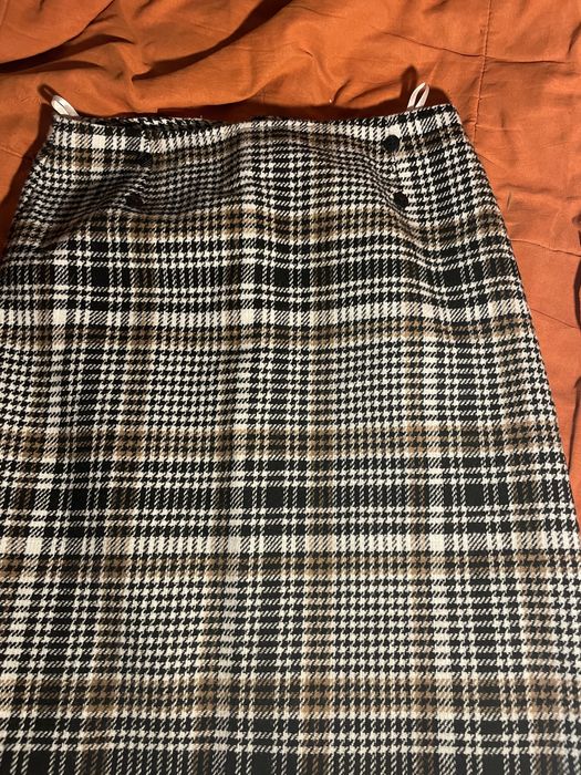 Śliczna spódnica w kratę XL