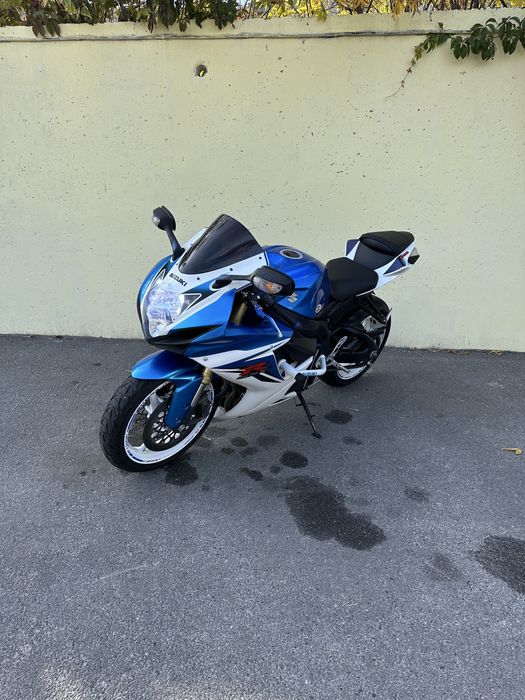 Suzuki Gsxr 600 L6 (джиксер)