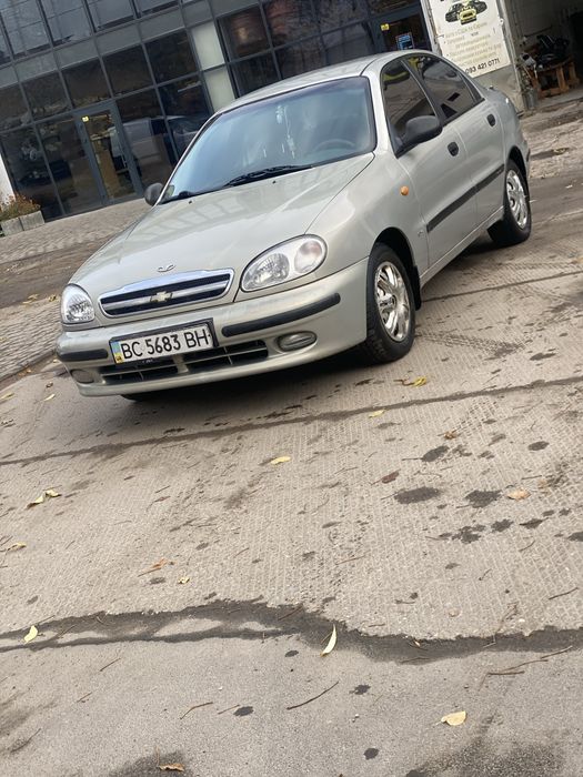 Продам власну машинку в ідеальному стані