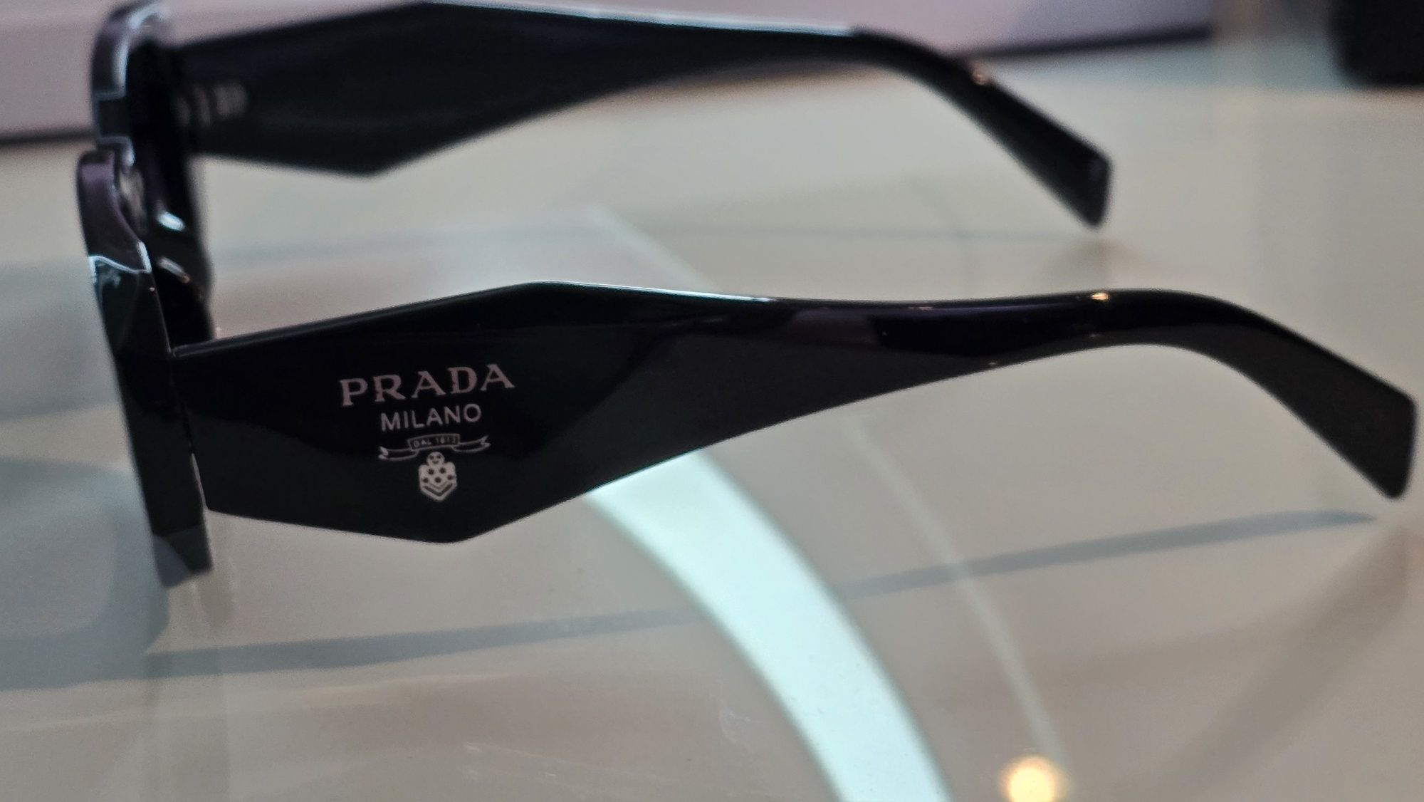 Okulary wzorowane prada