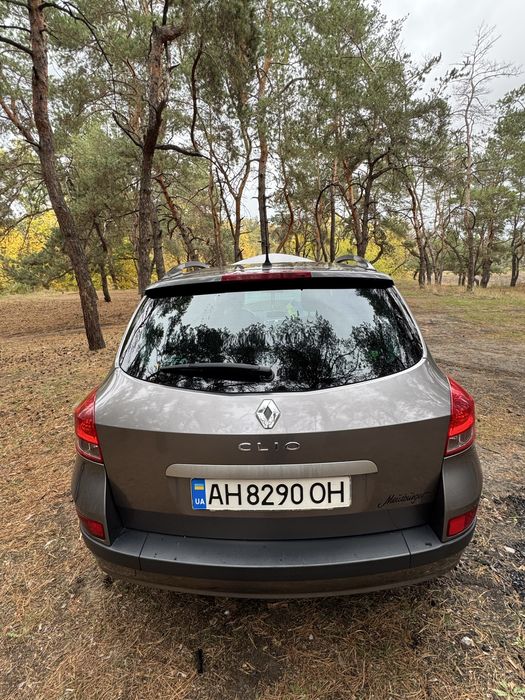 Продам Renault Clio 2010 року
