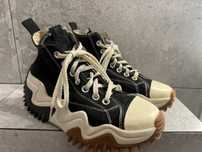 Converse run star motion