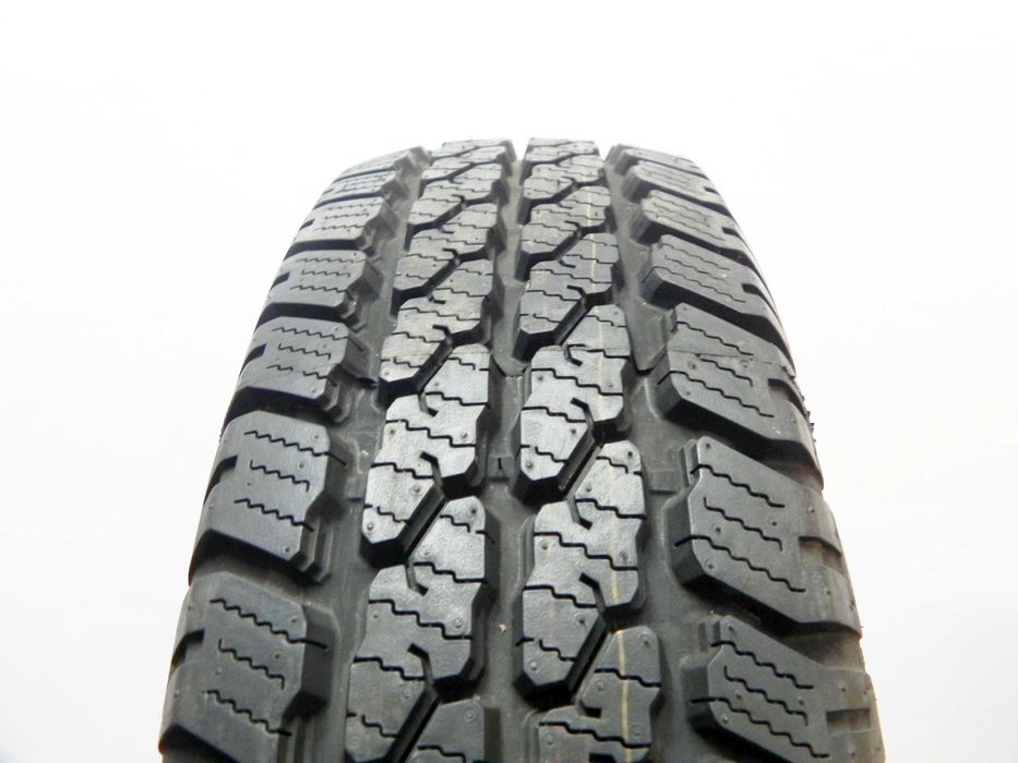 1x COOPER 205/80R16 104T Discoverer A/T