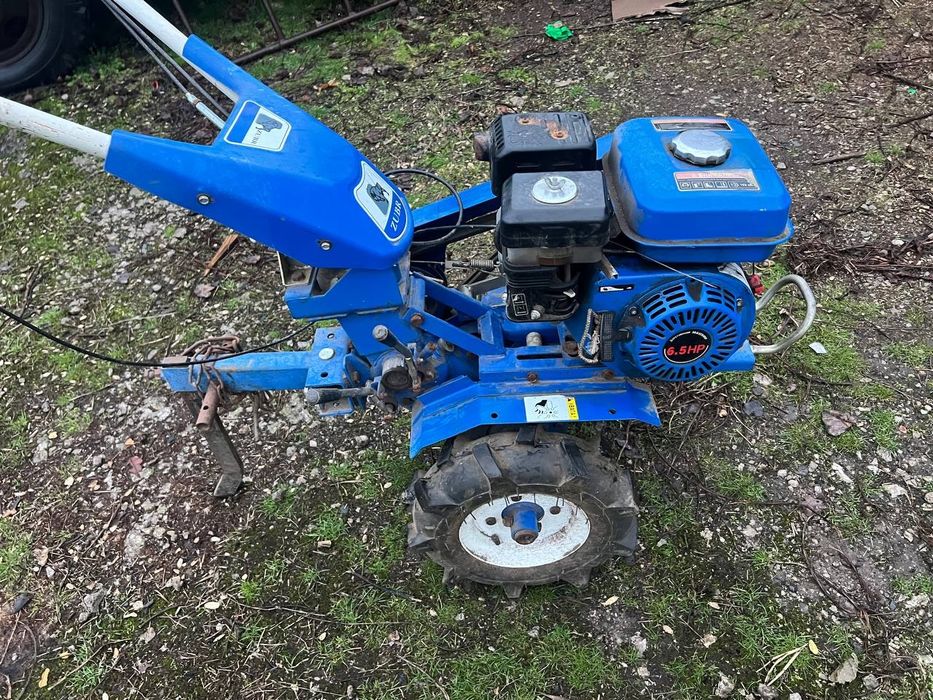 Продам Мотоблок ЗУБР