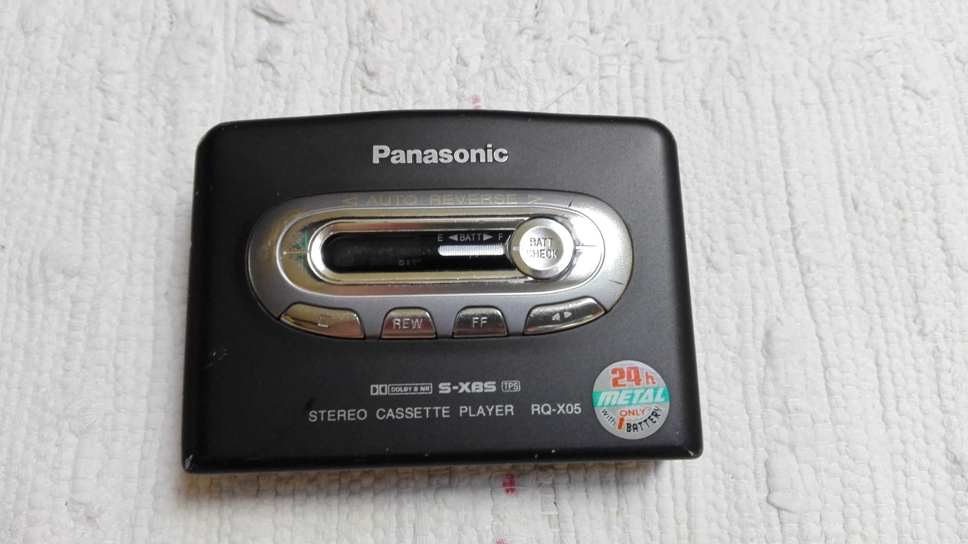 Walkman Panasonic RQ-X05 metálico - Dolby B NR, Auto-Reverse, S-XBS