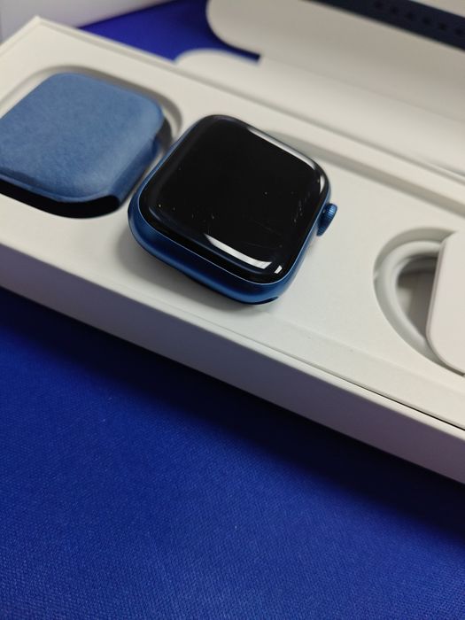 Apple Watch Series 7 41mm Blue (Алюмінієвий корпус, Abyss Blue Sport B