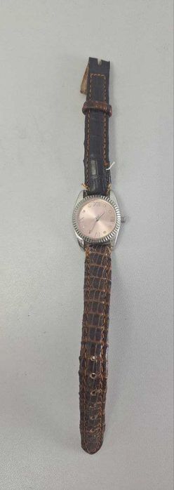 Жіночий годинник Avon SR6265W