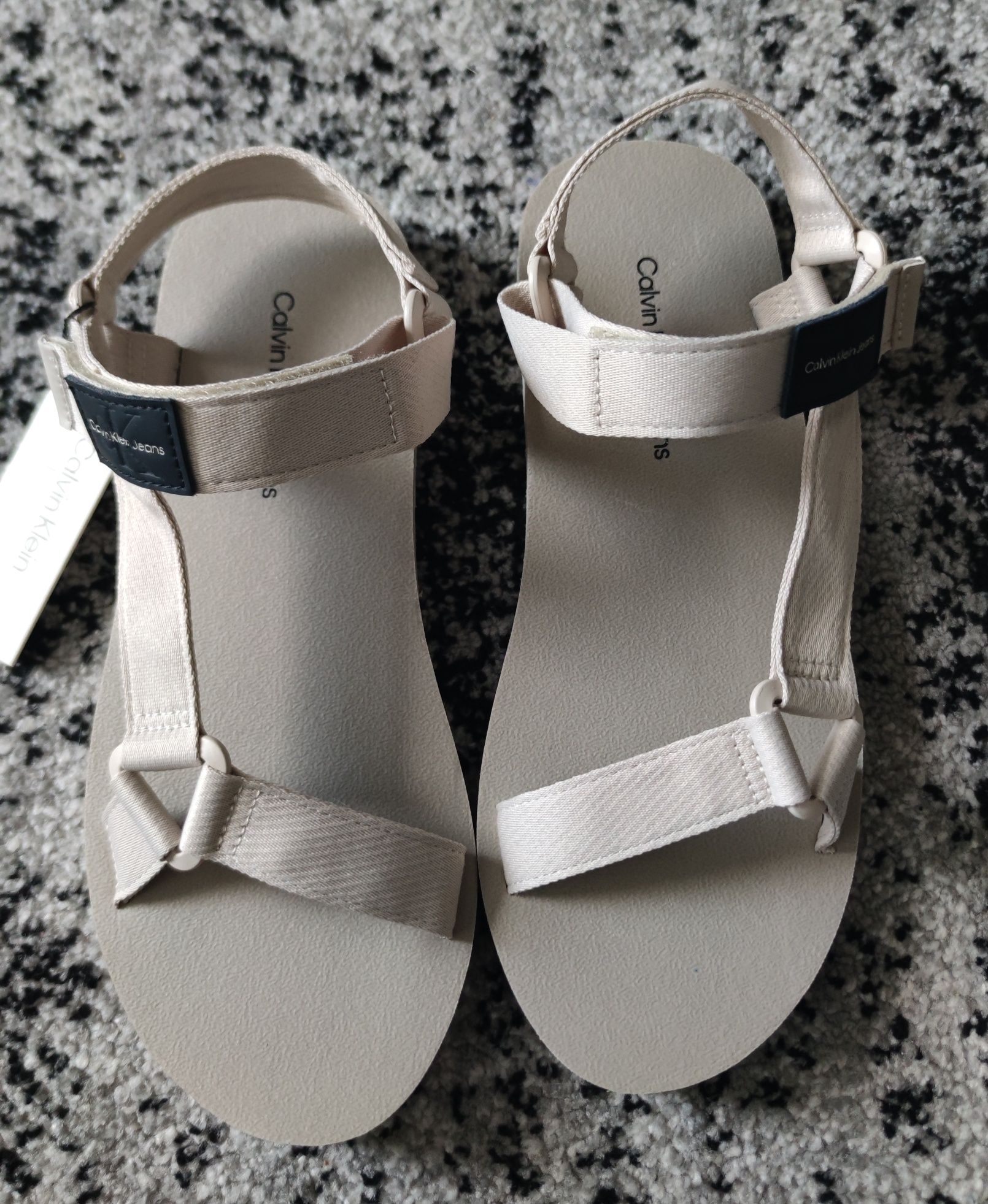 Calvin klein jeans босоніжки prefresato webbing strap badge оригінал.