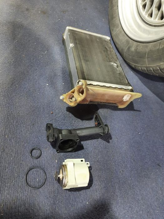 Bmw e30 elektrozawor nagrzewnicy e30 zaworów e30 nagrzewnica bmw e30