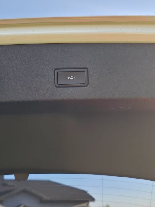 VW t-roc polski salon