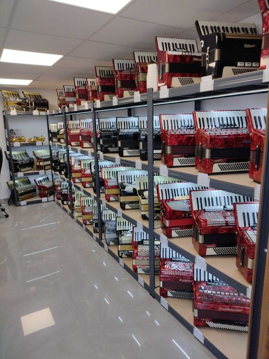 Akordeon Horch ,120 basów-4 chóry(,MUSETTE) , zamiana !!!