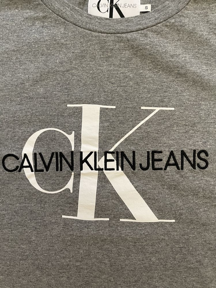 Calvin Klein мужская футболка