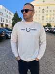 Sweat com etiqueta
