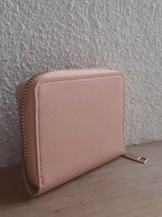 Carteira rosa pequena