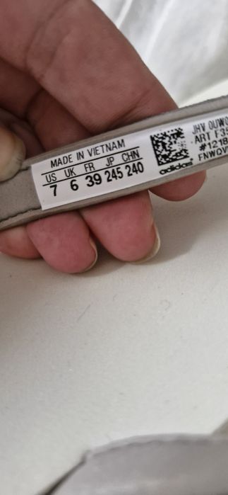 Нові в'єтнамки шльопки adidas на 37- 38 розмір