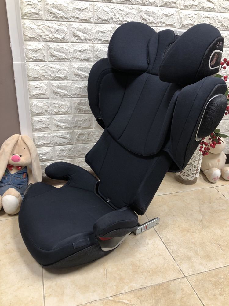 Автокрісло Cybex Solution Z-Fix Група 2/3 (15-36 кг) бустер