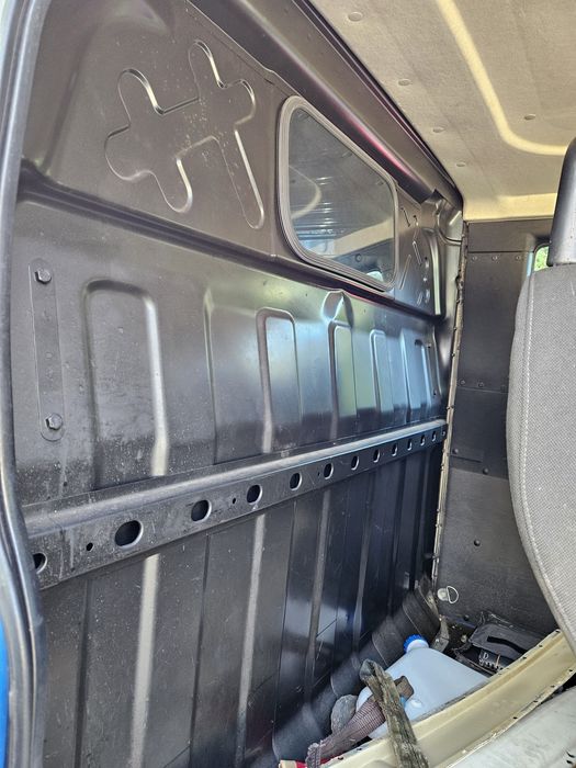 Iveco Daily Lawka dubel kanapa wnetrze szyby stopien drzwi lampa dwojk