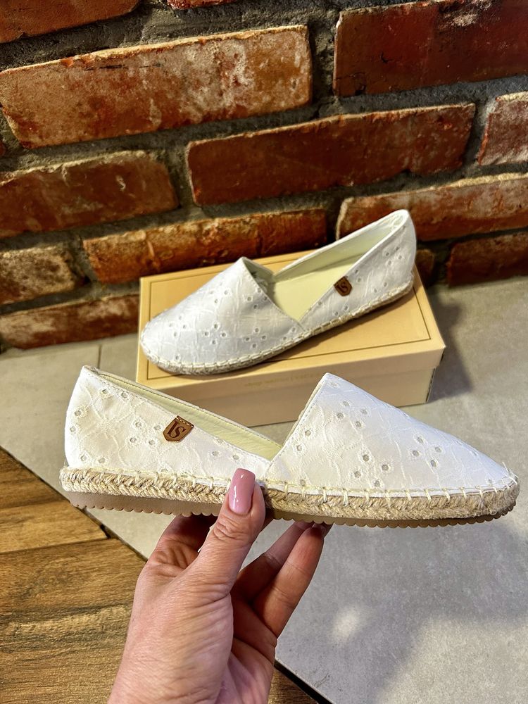 Espadryle białe r38