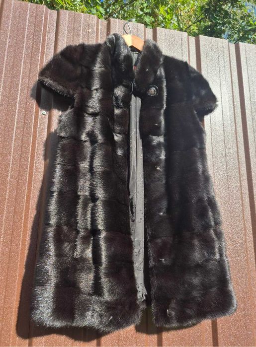 Норкова  шуба,жилет  Греція