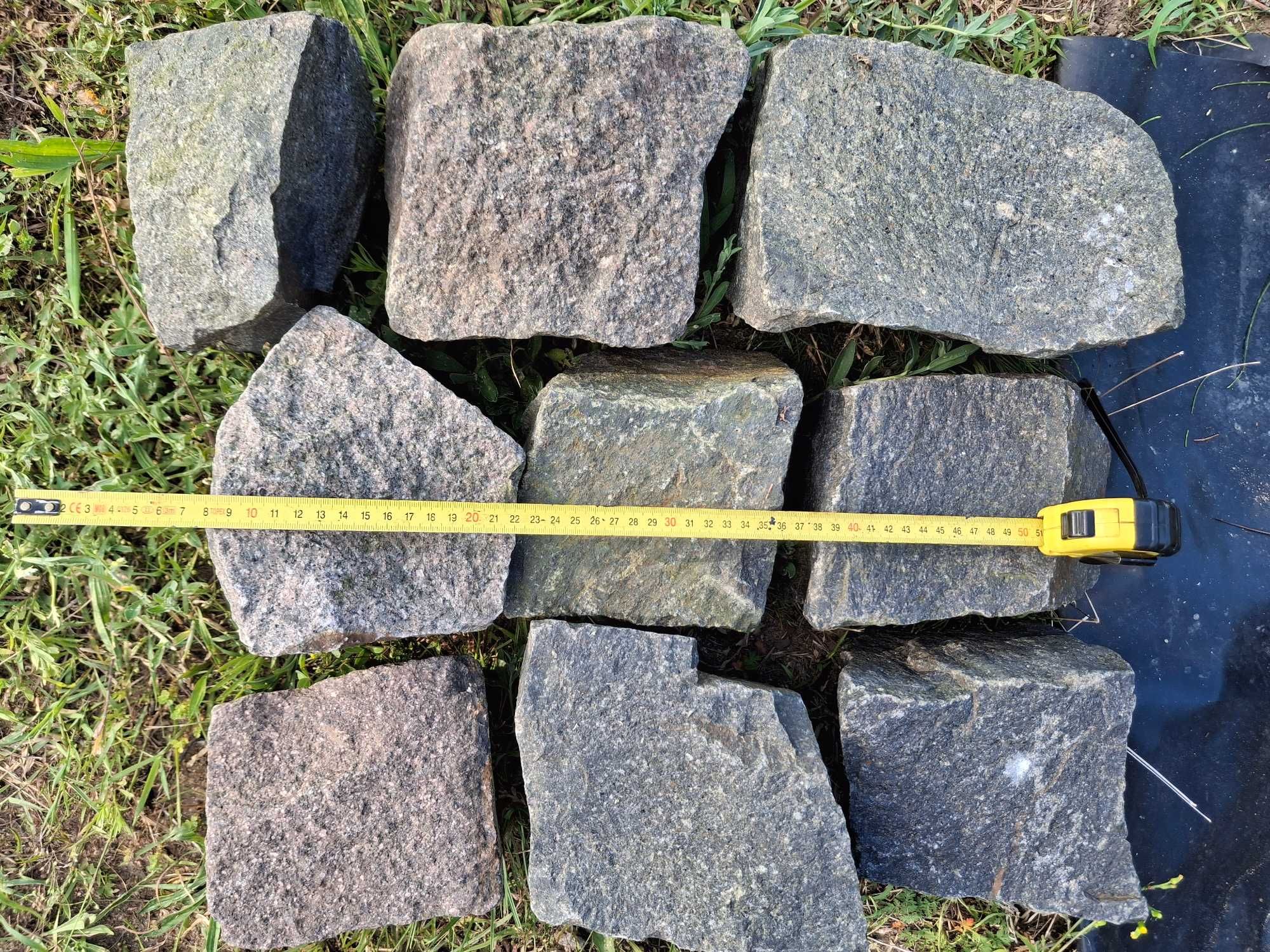 Kostka kamienna brukowa granitowa starobruk