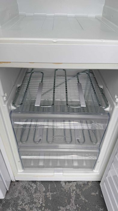 Холодильник б/в Whirlpool 200/60/60 Білий Крапельний #07449